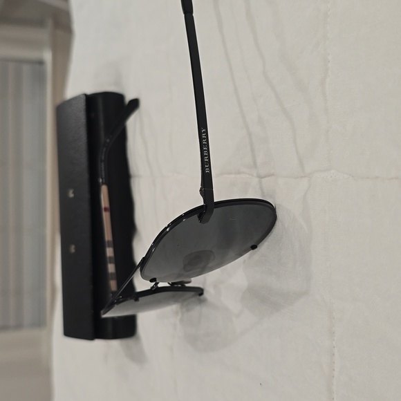 Burberry Black Women's Sunglasses! New! - Picture 2 of 11